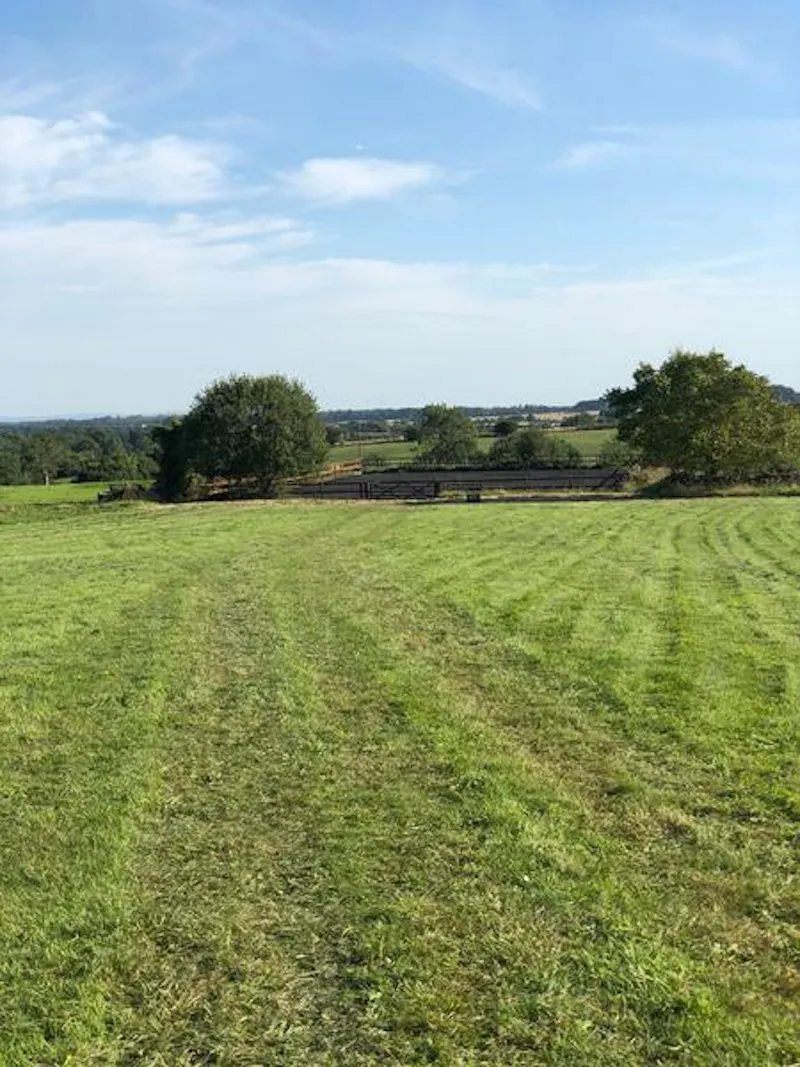 Remote ancient Cotswold farm, M327 (photo 45)