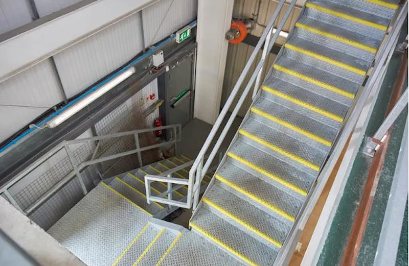 Staircase at Commercial factory in Wickford, N463 (photo 19)