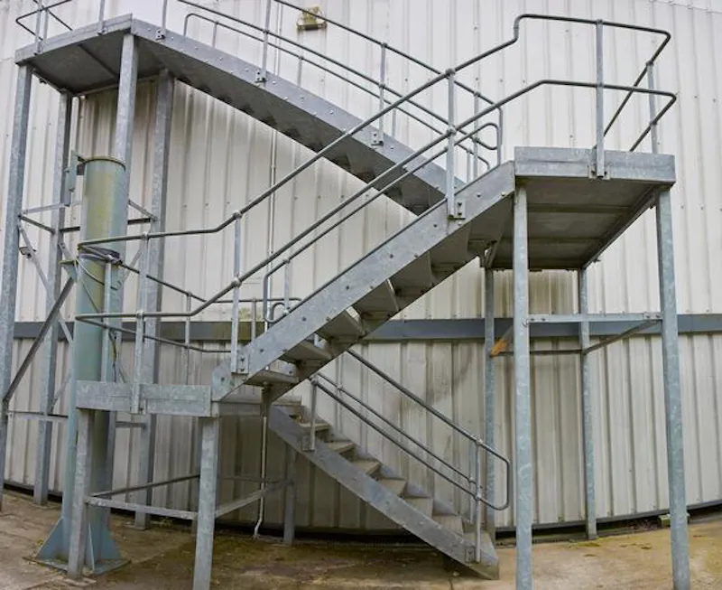 Staircase at Commercial factory in Wickford, N463 (photo 32)