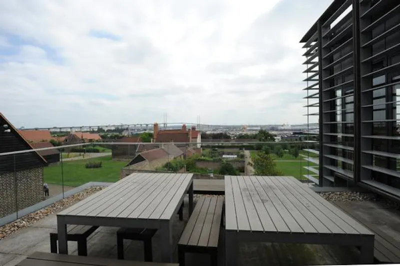 Roof terrace at Purfleet rehearsal venue, N464 (photo 37)