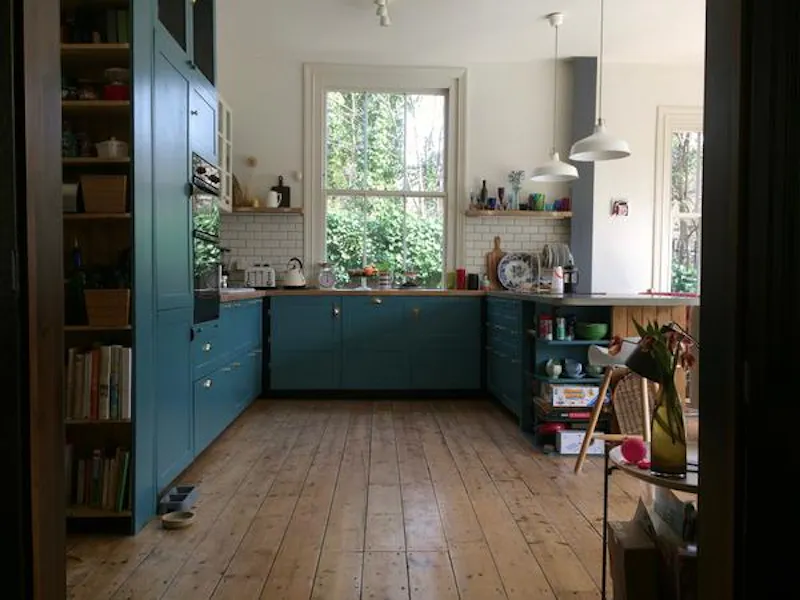 Kitchen at Victorian Fox Hill family home, B1866 (photo 3)