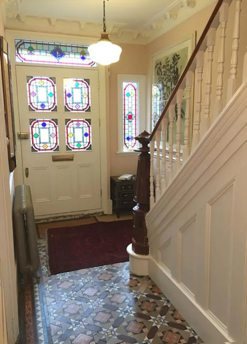 Entrance hall at Harringay Victorian Terrace, B1867 (photo 2)