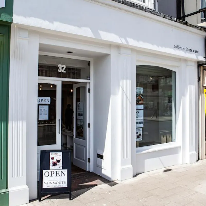 Eastbourne art gallery, N465 (photo 1)
