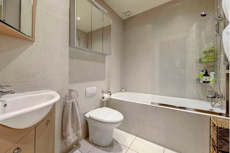 Bathroom at Luxury Kentish Town apartment, F1186 (photo 13)
