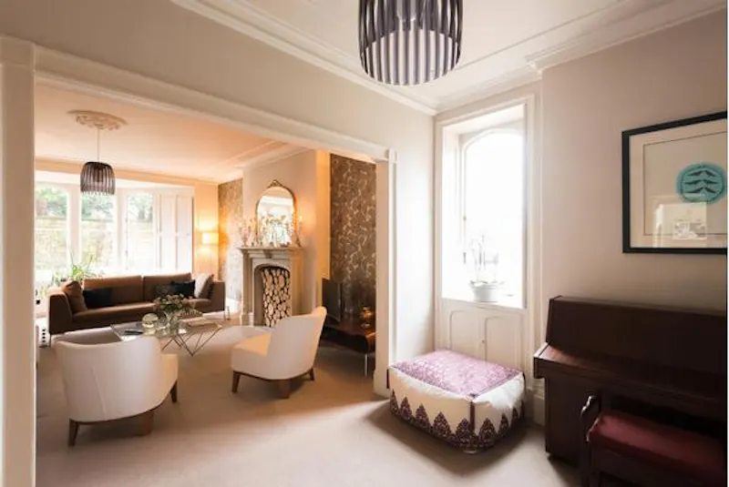 Through drawing room at Gothic family home in Chippenham, G306 (photo 4)