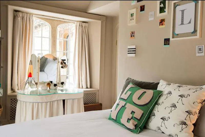 Bedroom at Gothic family home in Chippenham, G306 (photo 21)