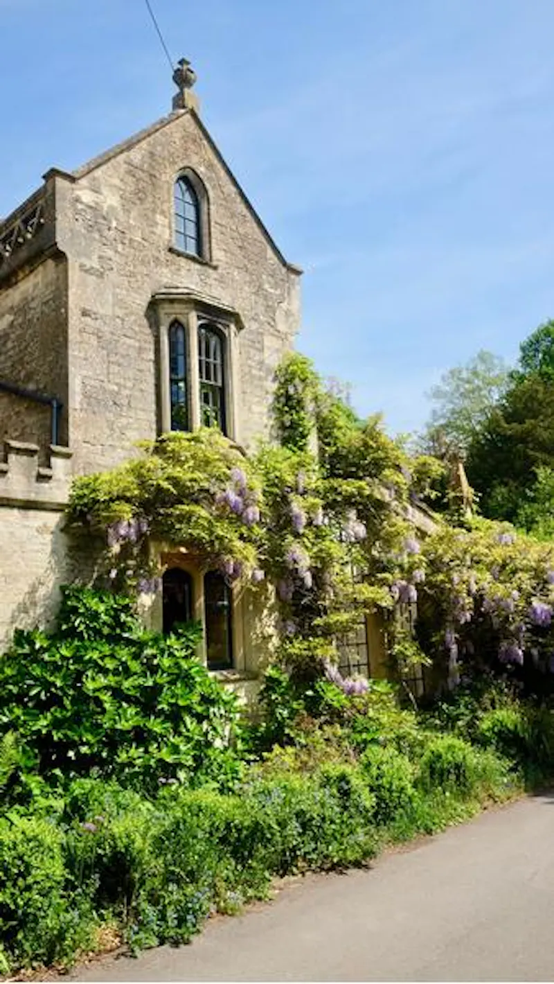 Gothic family home in Chippenham, G306 (photo 34)