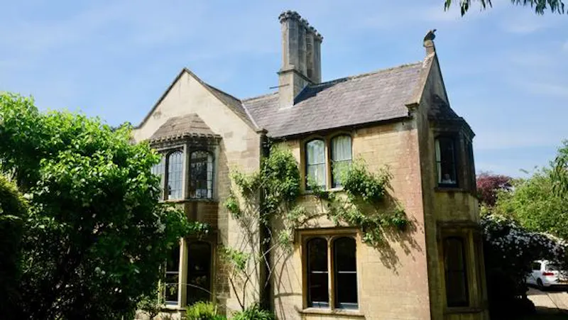 Gothic family home in Chippenham, G306 (photo 39)