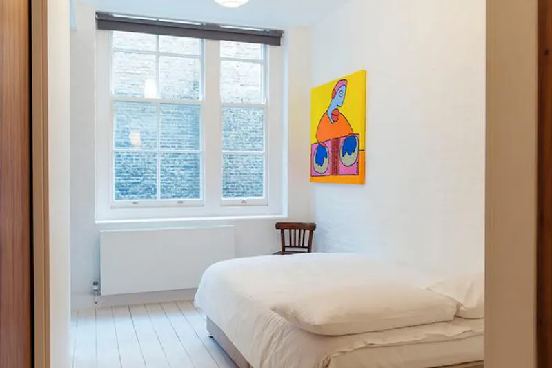 Colourful Old Street penthouse, F1188 (photo 16)