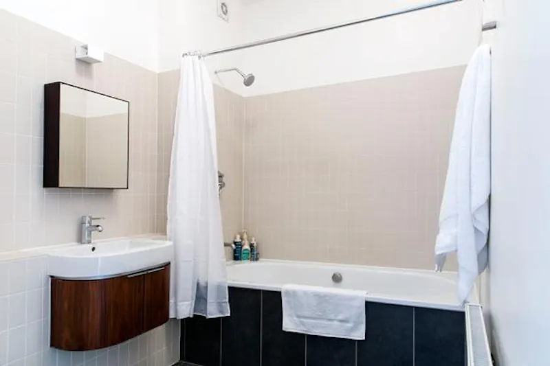 Bathroom at Colourful Old Street penthouse, F1188 (photo 19)