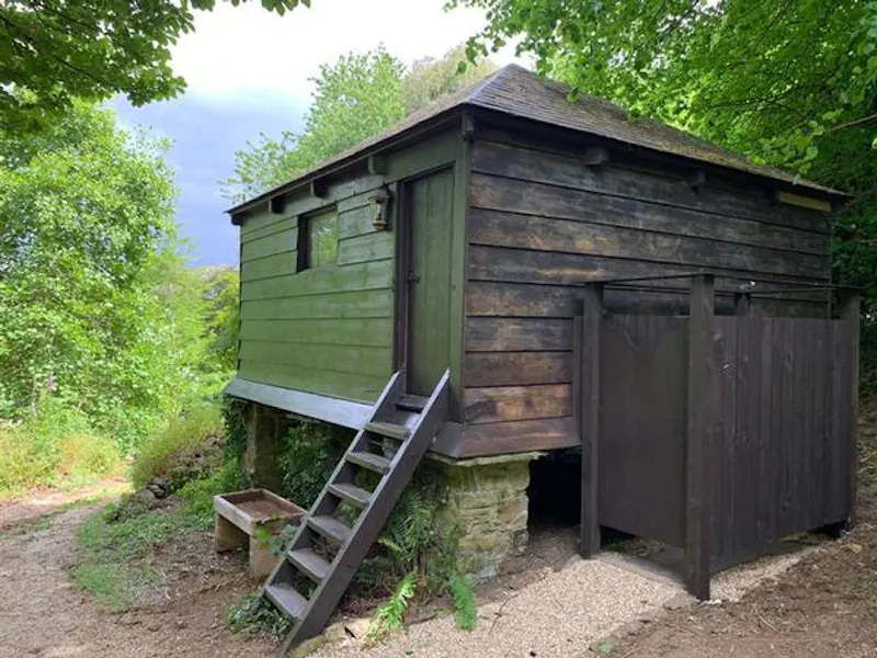 Stable / Outbuildings at Cornish castle and gardens, G307 (photo 53)