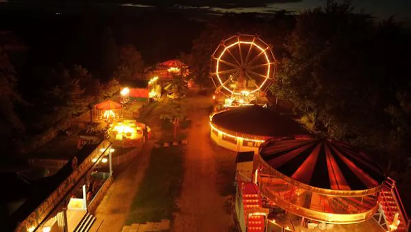 Steam-driven fairground museum, V162 (photo 6)