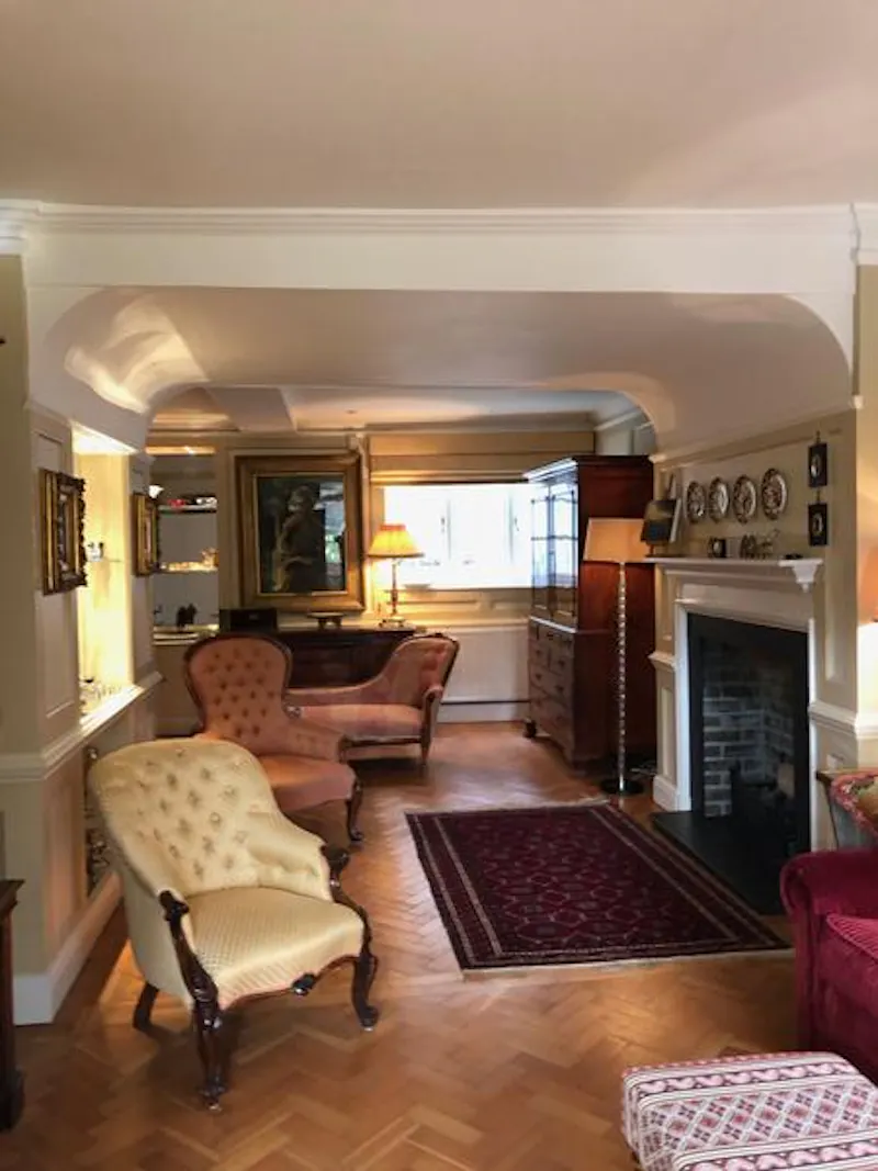 Fireplace at Traditional house on the Thames, A1507 (photo 6)