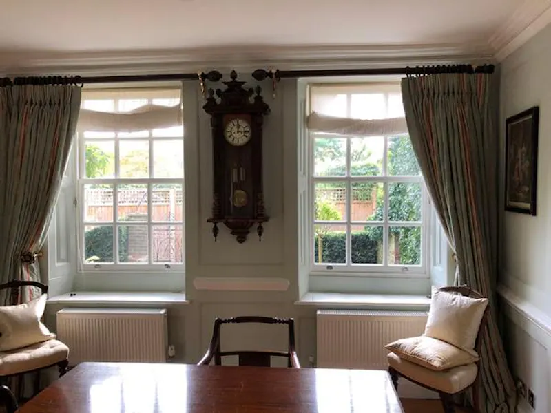 Traditional house on the Thames, A1507 (photo 10)