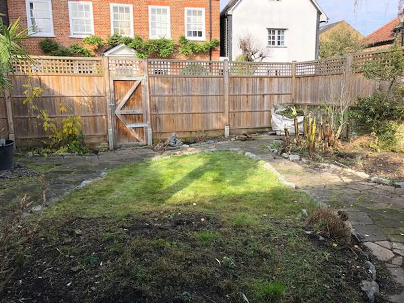 Garden at Traditional house on the Thames, A1507 (photo 41)