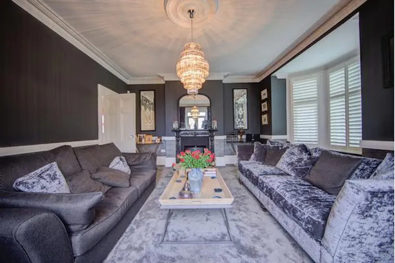 Living Room at Vibrant Deal Home, D2433 (photo 10)