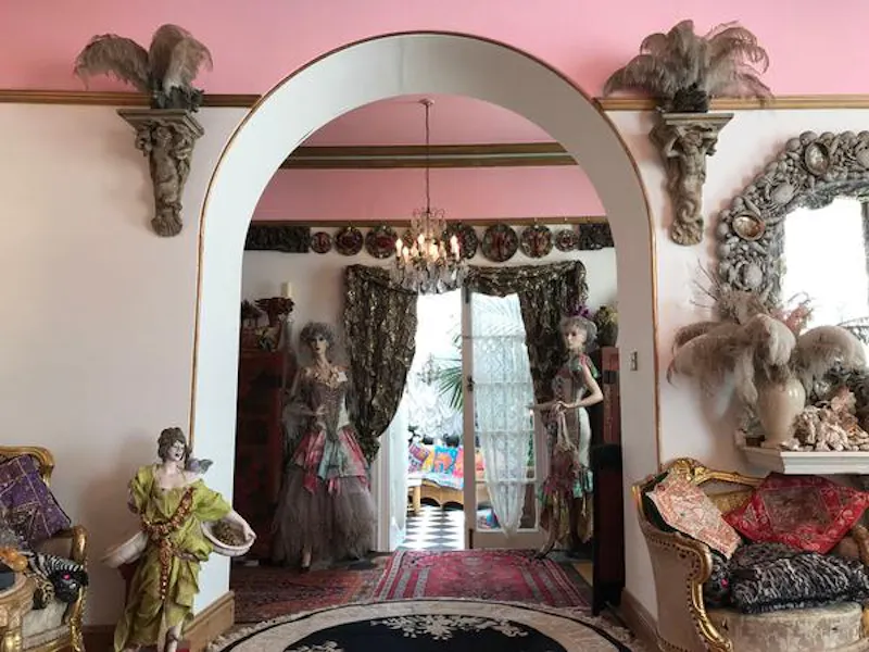 Bohemian house near Newark, A1509 (photo 18)