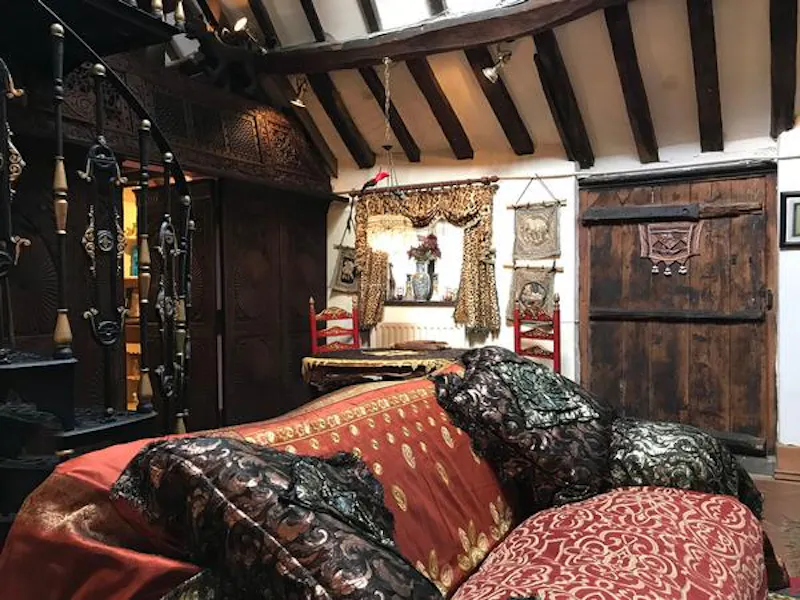 Bohemian house near Newark, A1509 (photo 32)