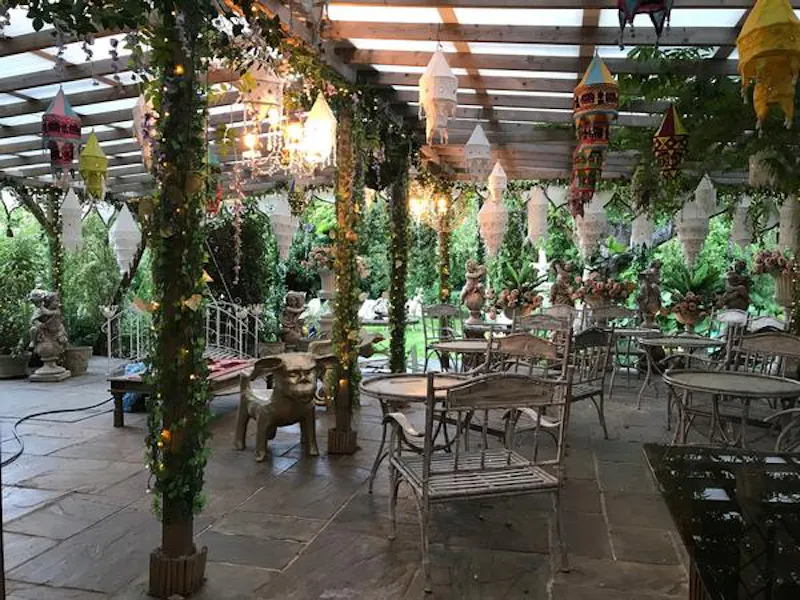 Terrace/Patio at Bohemian house near Newark, A1509 (photo 37)