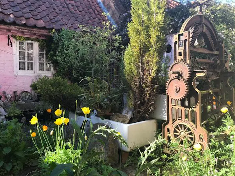 Bohemian house near Newark, A1509 (photo 63)