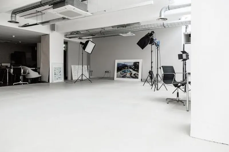 Hackney Central studio, N467 (photo 4)