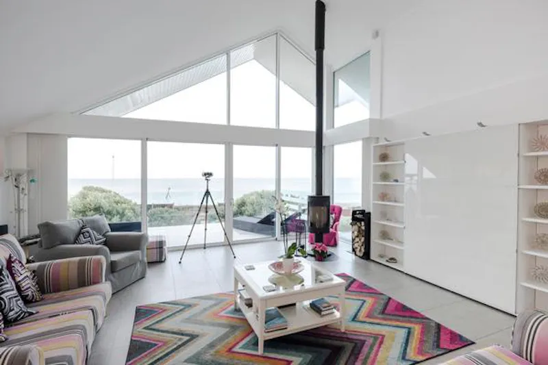 Cool Chichester beach house, K445 (photo 5)