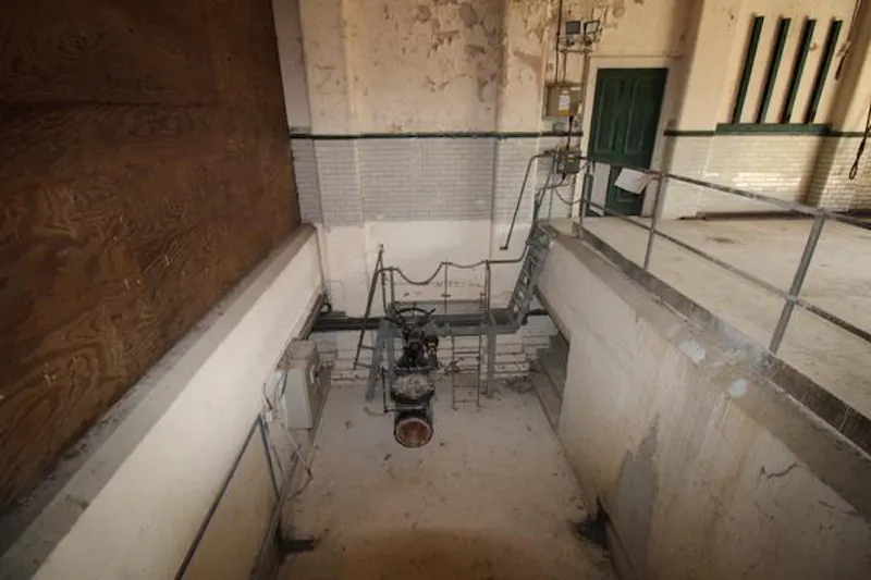 Old pumping station in Ipswich, N468 (photo 4)