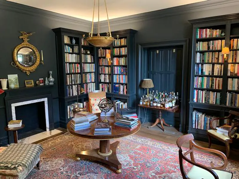 Fireplace at Moreton-in-Marsh manor, A1510 (photo 12)