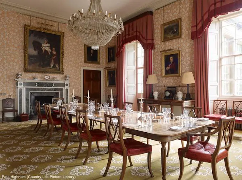 Dining room at Ornate Scottish estate near Glasgow, G308 (photo 14)