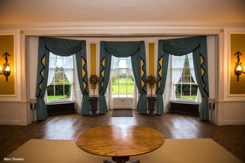 Ornate Scottish estate near Glasgow, G308 (photo 24)