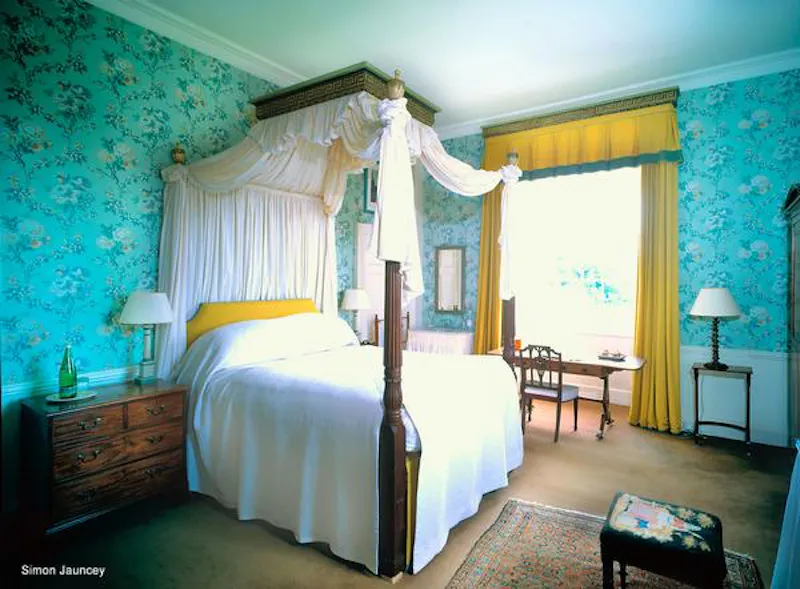 Bedroom at Ornate Scottish estate near Glasgow, G308 (photo 31)
