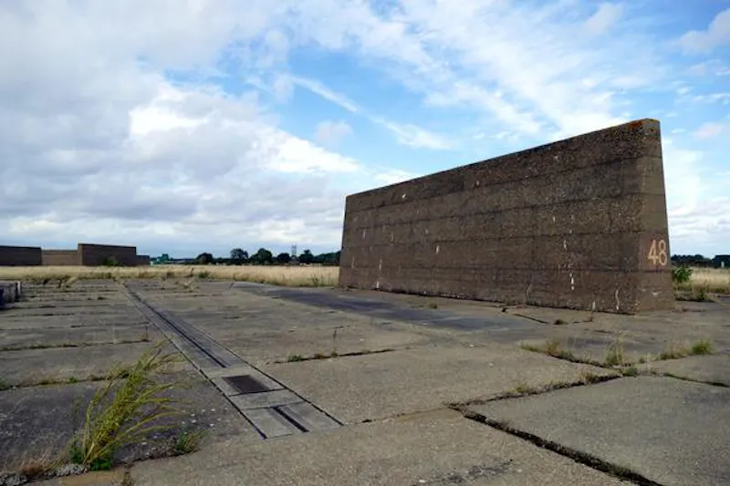 Industrial derelict estate and fields, V163 (photo 37)