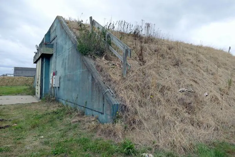 Industrial derelict estate and fields, V163 (photo 45)