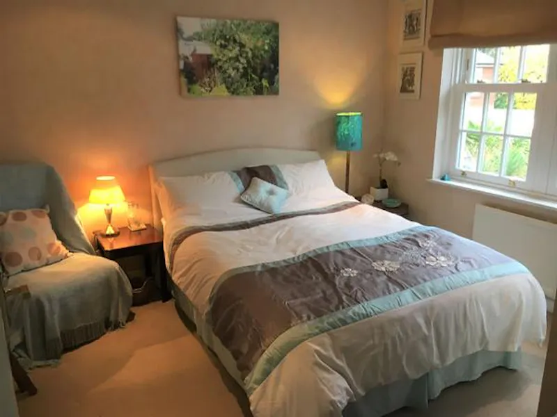 Bedroom at Turnham Green terrace, D2440 (photo 21)