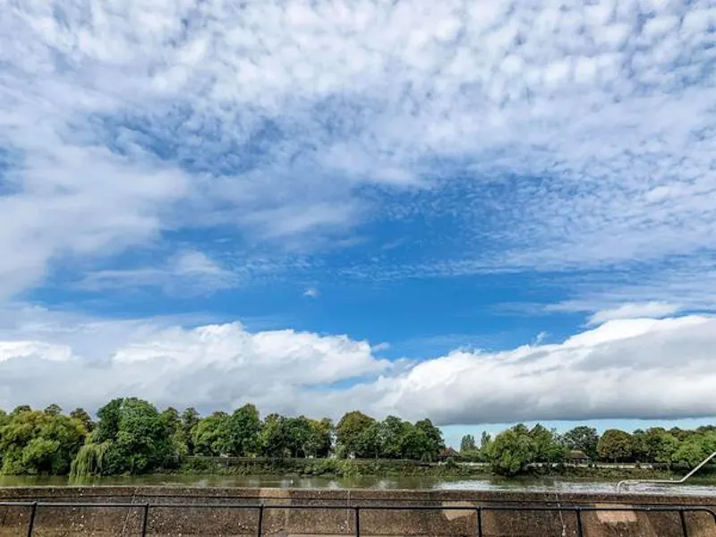 Thames view Barnes house, A1511 (photo 24)