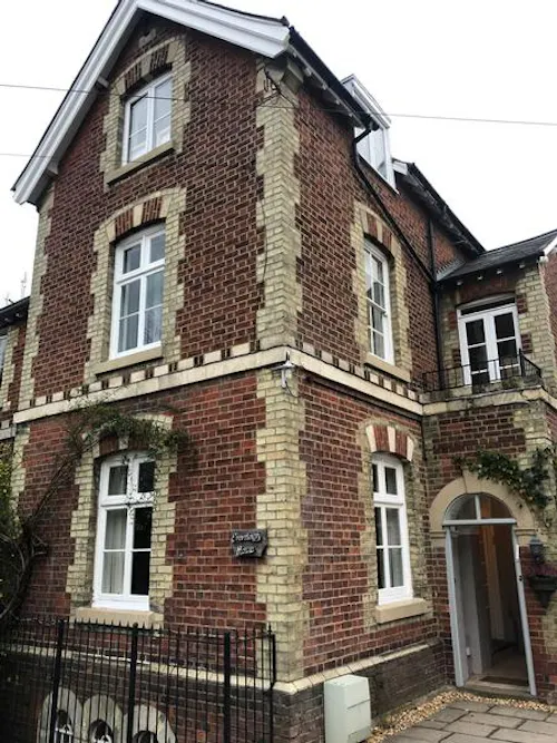 Film location, B1871