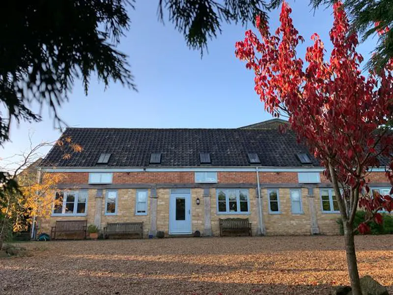 Yoga studio in Stamford, Q141 (photo 12)
