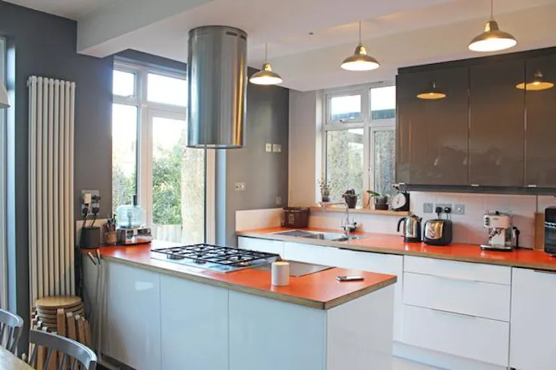 Kitchen at East Dulwich family house, E468 (photo 9)