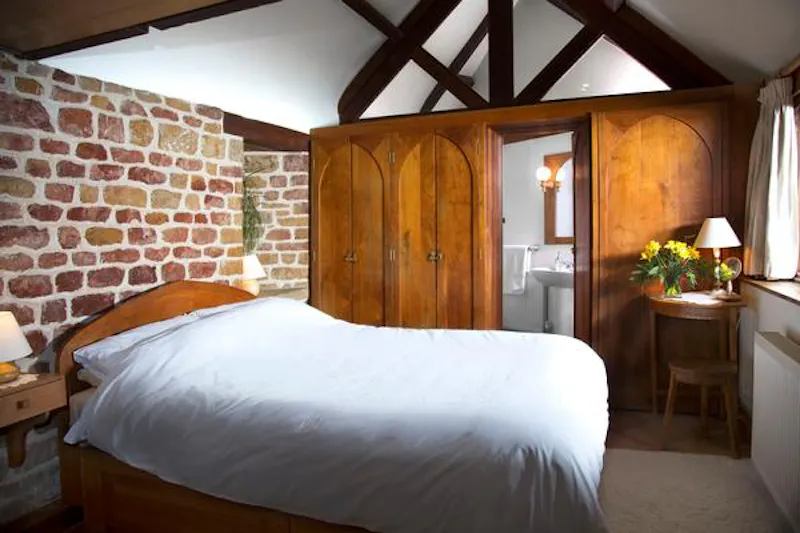 Beams at Film location L705 in Oxfordshire (photo 7)