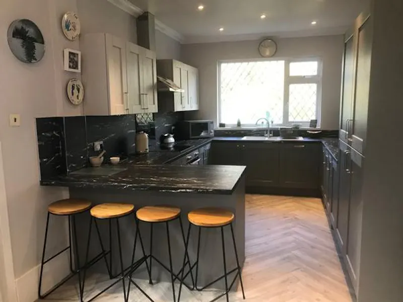 Kitchen at Film location E469 in Hertfordshire (photo 6)