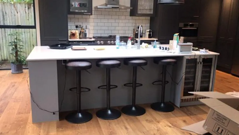 Kitchen island at Reigate family cottage, C918 (photo 5)