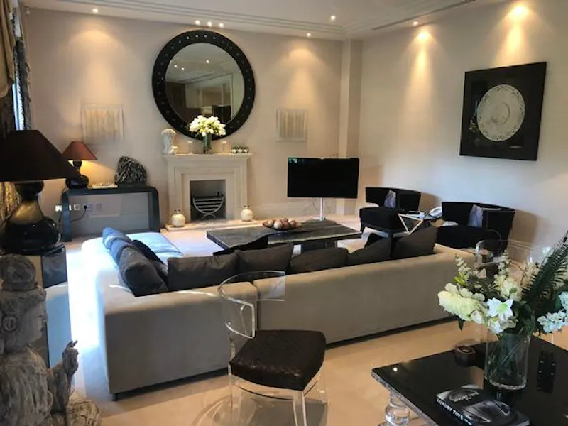 Luxury Weybridge mansion, D2443 (photo 8)