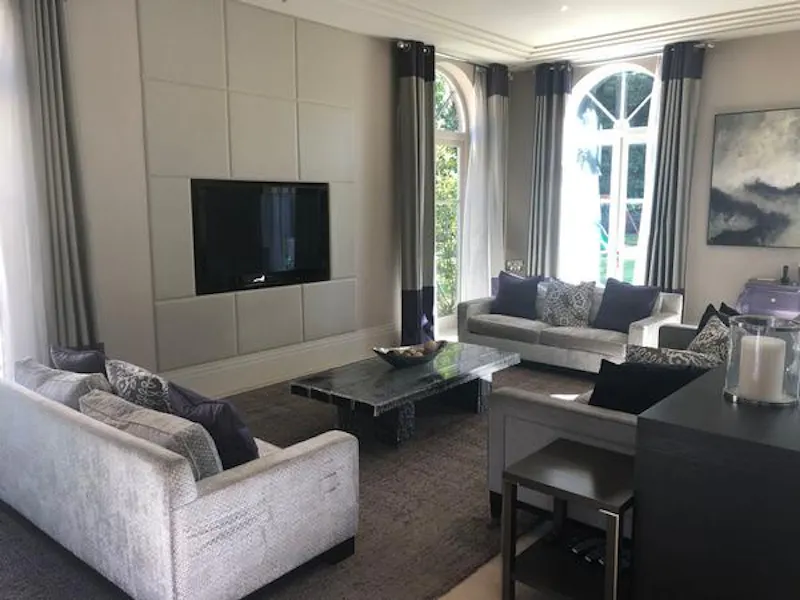 Luxury Weybridge mansion, D2443 (photo 15)