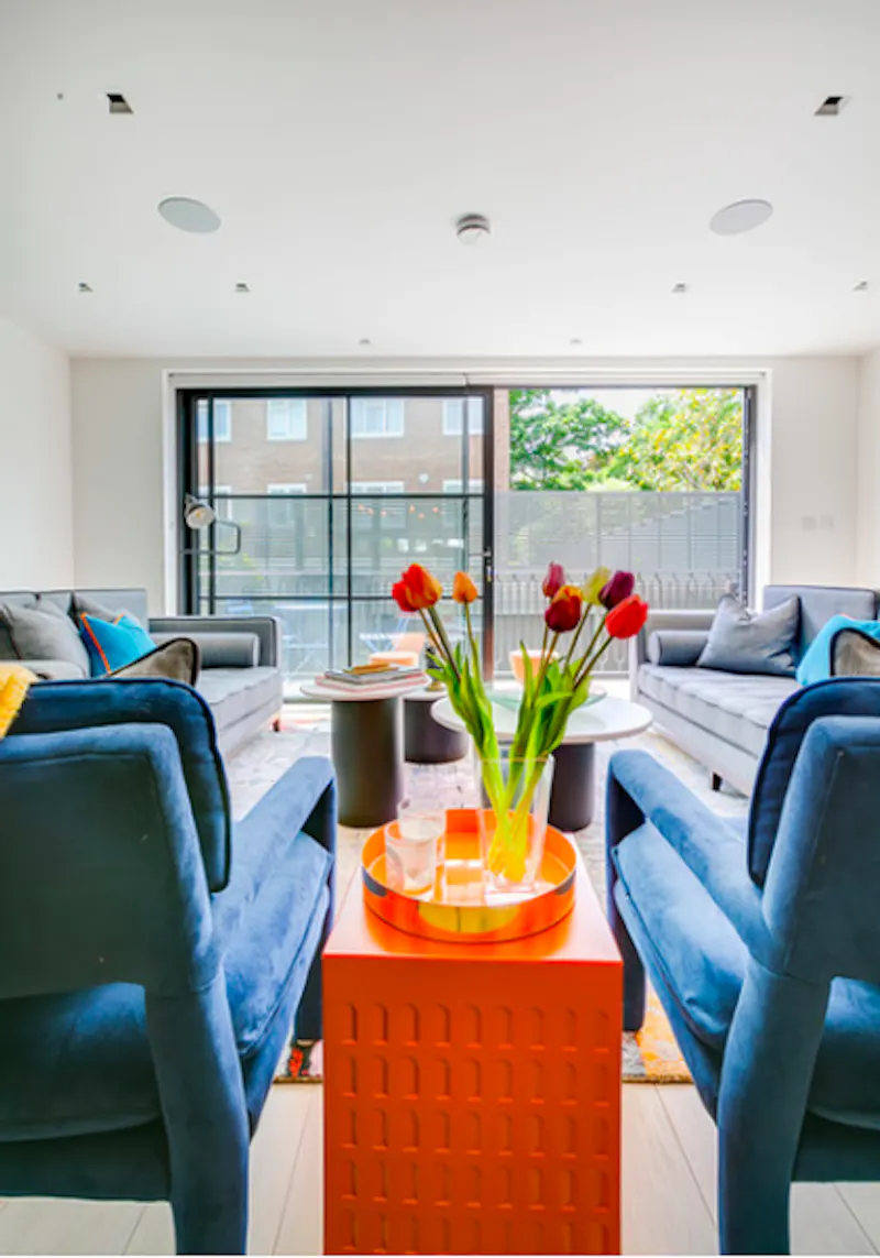 Modern Kensington townhouse, D2444 (photo 9)