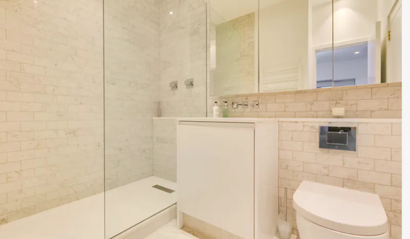 Shower at Modern Kensington townhouse, D2444 (photo 17)