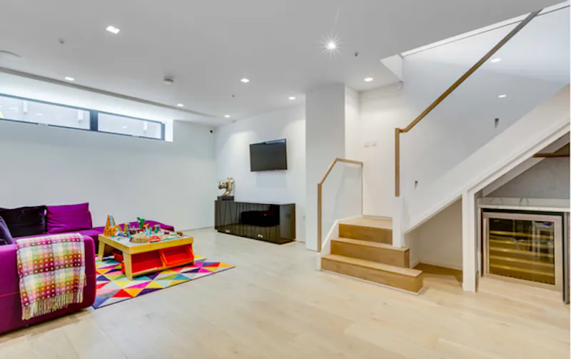 Living Room at Modern Kensington townhouse, D2444 (photo 19)
