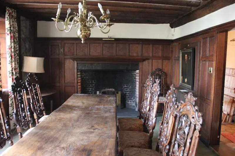 Medieval hall in Essex, M330 (photo 25)