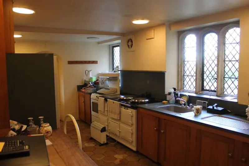 Medieval hall in Essex, M330 (photo 31)