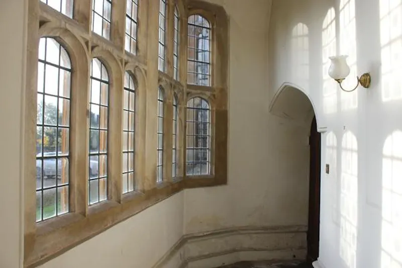 Corridor at Medieval hall in Essex, M330 (photo 36)