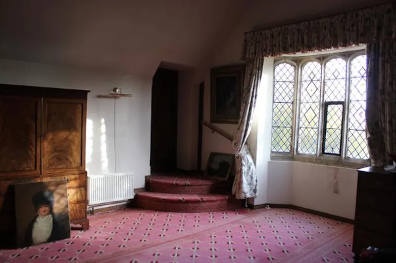 Medieval hall in Essex, M330 (photo 52)
